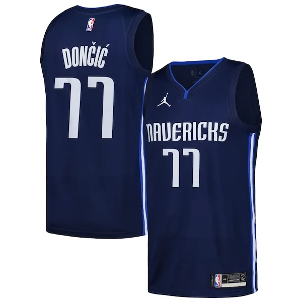 Prestigioso Luka Dončić Dallas Mavericks Jordan Brand Swingman Player Jersey Statement Edition Navy